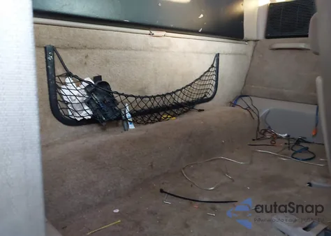 1994 Mazda B3000 Cab Plus z USA, uszkodzony, nr VIN 4F4CR16U5RTM93003